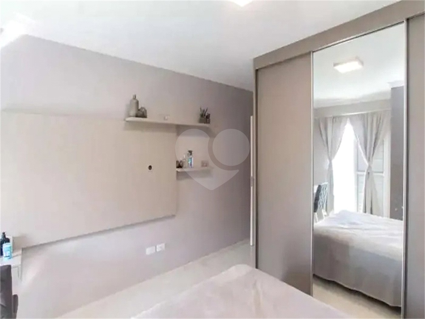 Sobrado à venda com 3 quartos, sendo 1 suíte, em Jaçanã, São Paulo, SP