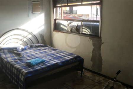 Sobrado à venda com 3 quartos em Vila Medeiros, São Paulo, SP
