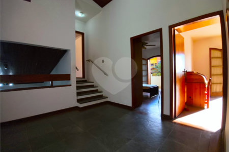 Casa à venda com 4 quartos, sendo 3 suítes,  no condomínio Village D'avignon, Sorocaba - SP