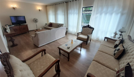 Casa Térrea à venda com 4 quartos, sendo 1 suíte,  em Jardim França, São Paulo, SP