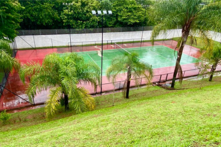Casa à venda ou para alugar com 3 suítes no condomínio Villa Real, Bragança Paulista - SP