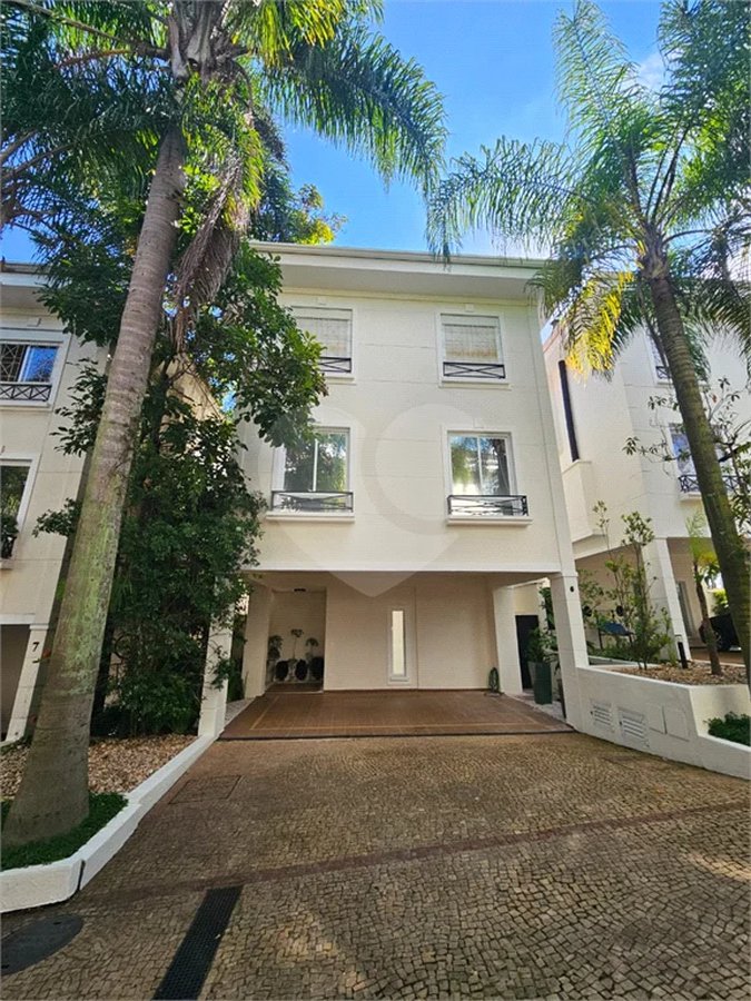 Casa à venda em condomínio no Morumbi – 350m² de exclusividade e sofisticação