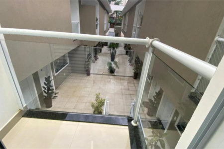 Casa à venda com 3 quartos, sendo 1 suíte, no condomínio Garden Village, São Paulo - SP