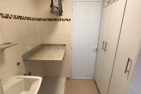 Casa de Vila à venda com 3 quartos, sendo 1 suíte, no condomínio Ministro Luiz Gallotti, São Paulo - SP