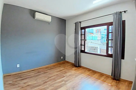Sobrado à venda com 3 quartos, sendo 1 suíte, em Brooklin, São Paulo, SP