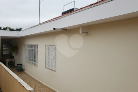 Sobrado à venda com 3 quartos, sendo 1 suíte,  em Jardim Prudência, São Paulo, SP
