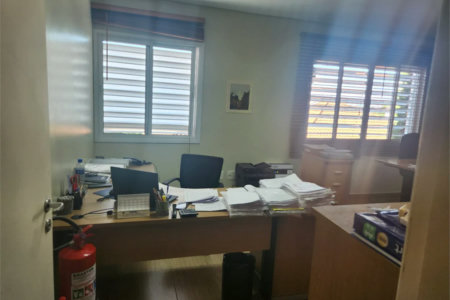 Sobrado à venda com 4 quartos, sendo 1 suíte, em Água Branca, São Paulo, SP