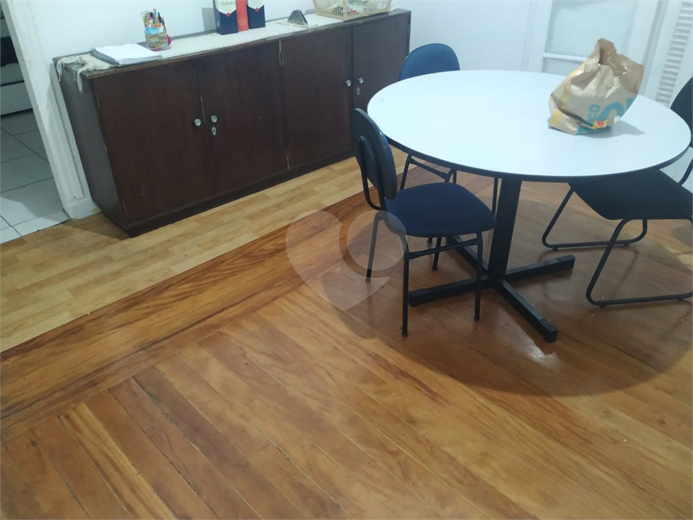 Casa à venda com 7 quartos, sendo 1 suíte, em Santana, São Paulo, SP