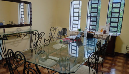 Sobrado à venda ou para alugar com 3 quartos, sendo 1 suíte,  em Horto, São Paulo, SP