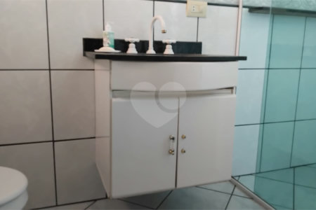 Sobrado à venda com 3 quartos, sendo 1 suíte,  em Jardim Bonfiglioli, São Paulo, SP