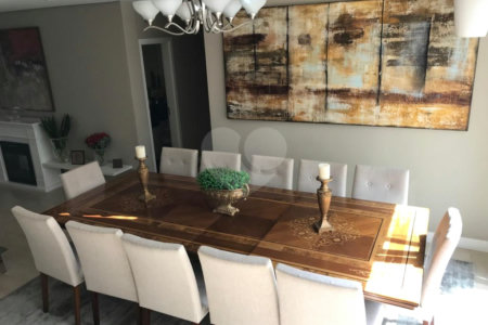 Apartamento à venda com 4 quartos, sendo 2 suítes, em Bosque da Saúde, São Paulo, SP