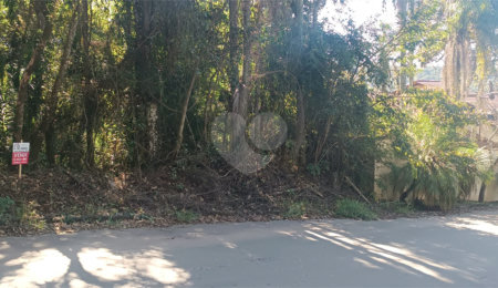 Terreno à venda no condomínio Sausalito, Mairiporã - SP