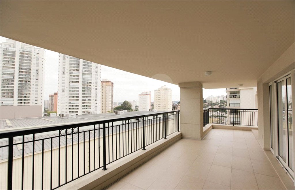 Apartamento à venda ou para alugar com 4 suítes em Chácara Flora, São Paulo, SP