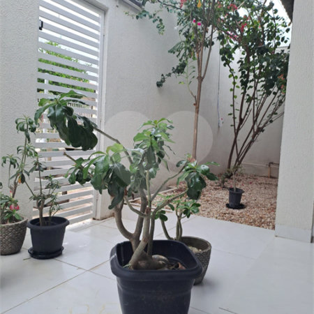 Casa à venda com 3 quartos, sendo 1 suíte, em Morada da Serra, Cuiabá, MT