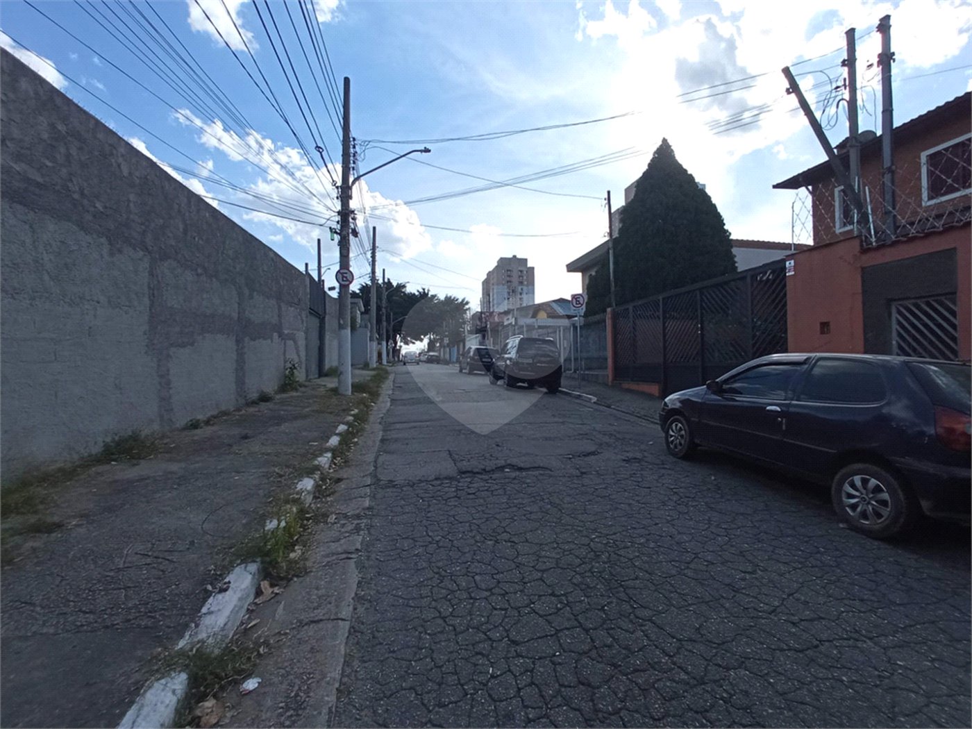 Casa à venda com 3 quartos, sendo 1 suíte, em Limão, São Paulo, SP