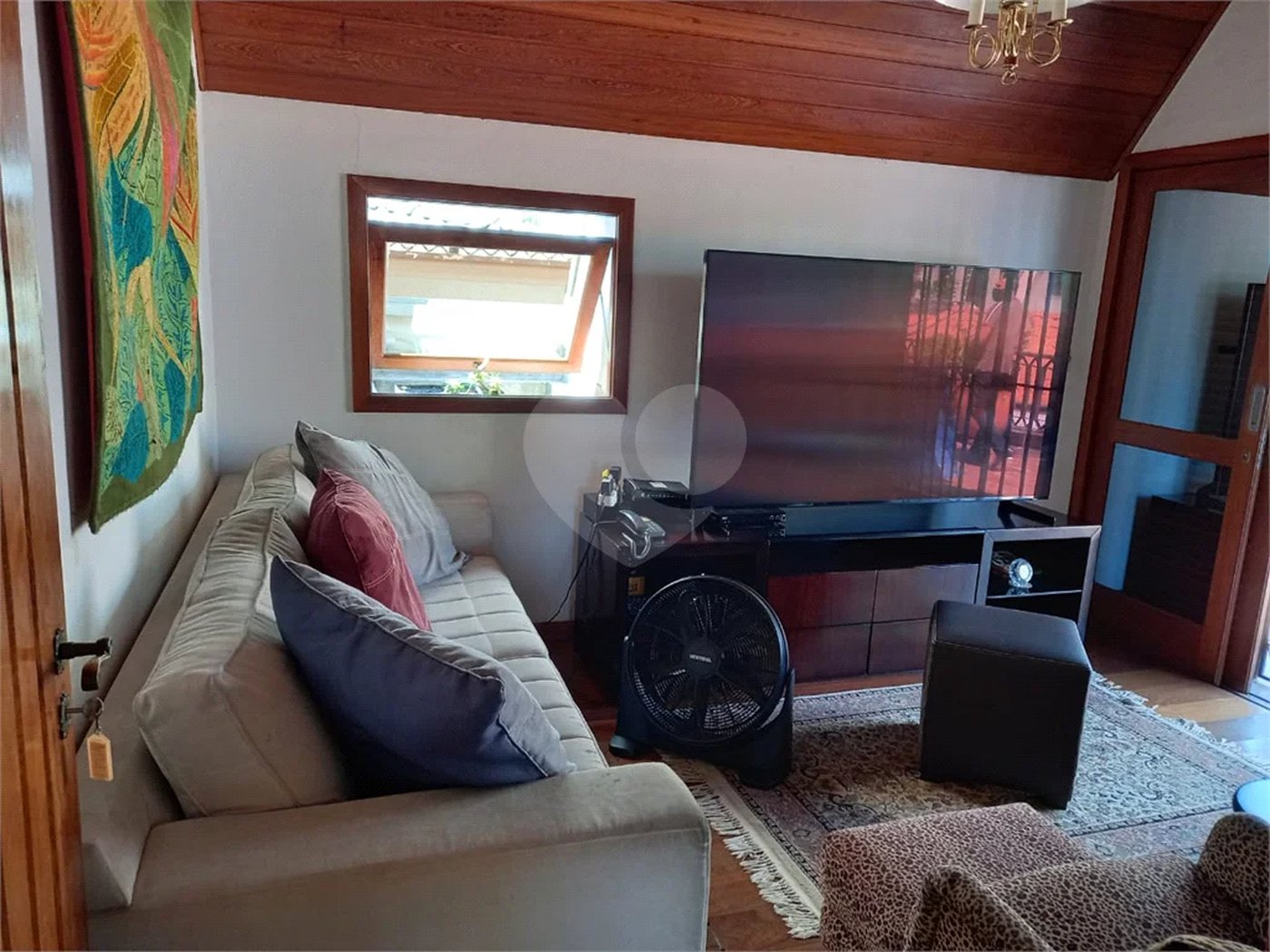 Casa à venda com 5 quartos, sendo 4 suítes, em Jardim São Bento, São Paulo, SP