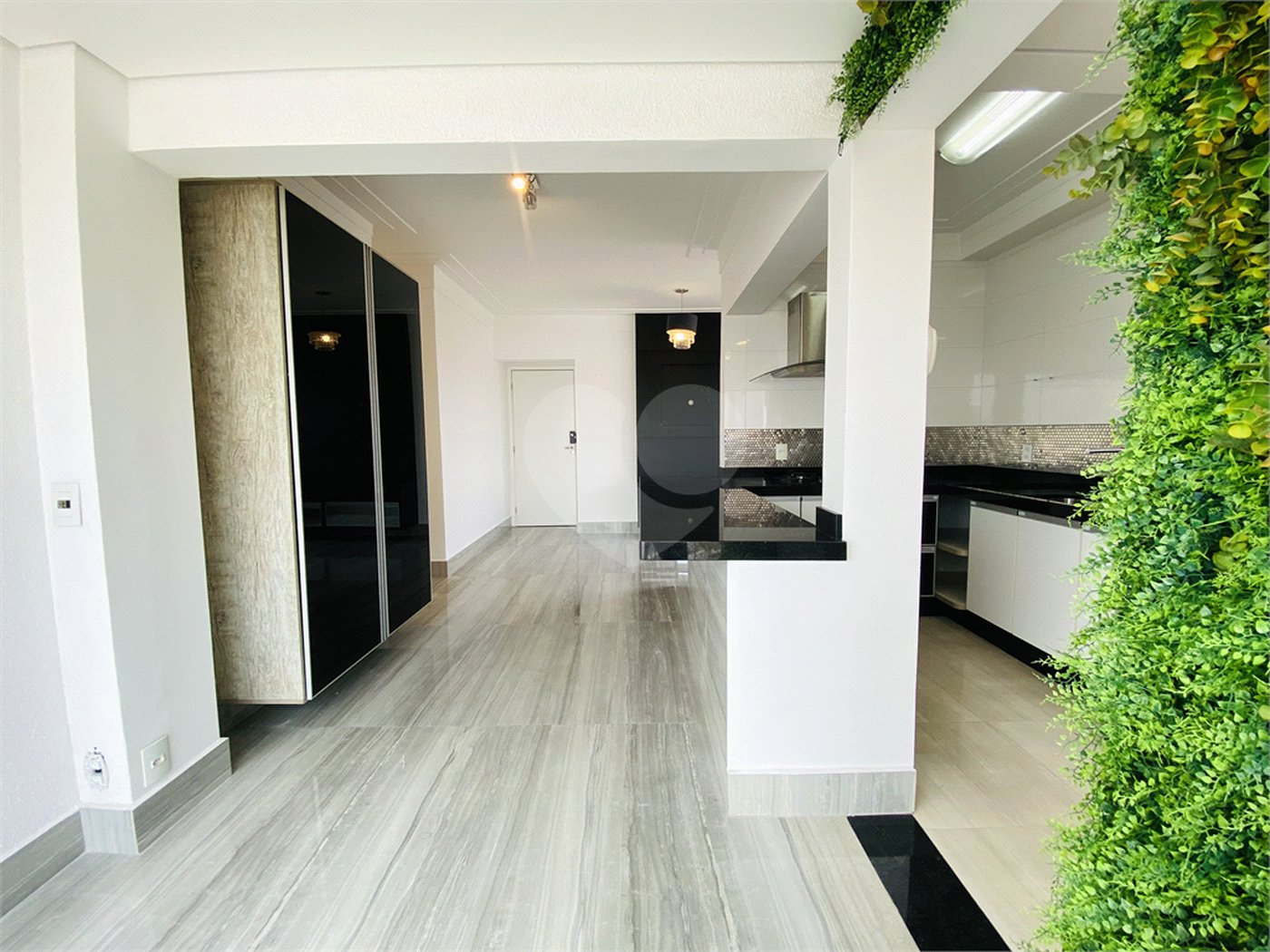 Apartamento à venda com 2 quartos, sendo 1 suíte,  no Centro, São Bernardo do Campo, SP