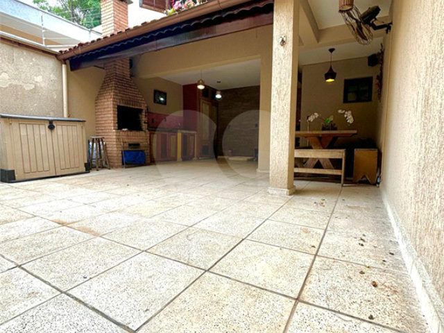 Sobrado à venda com 3 quartos, sendo 1 suíte,  em Vila Albertina, São Paulo, SP