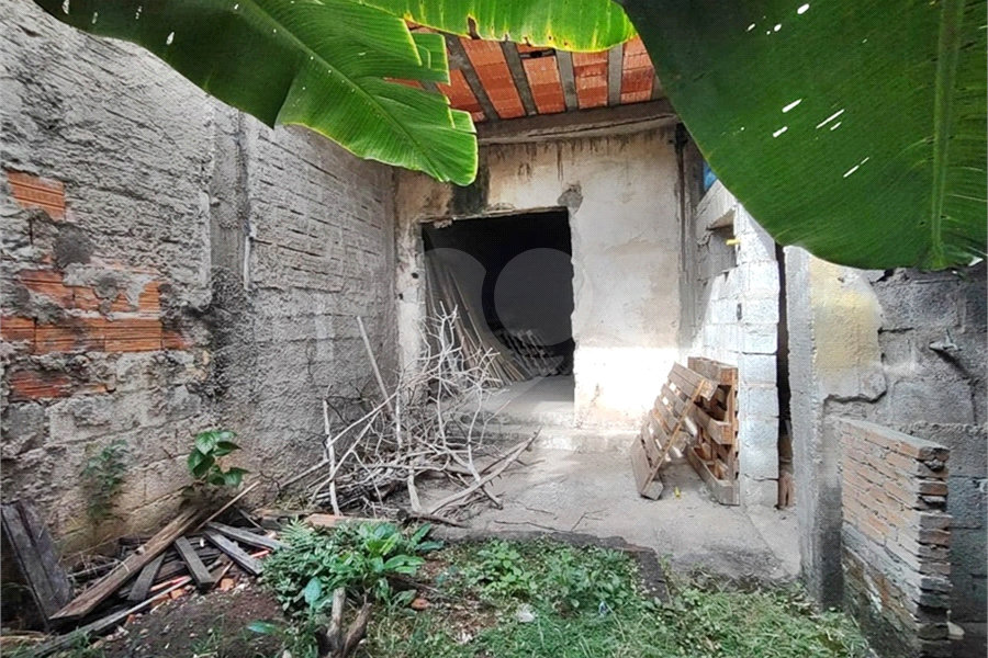 Sobrado à venda com 3 quartos, sendo 1 suíte, em Vila Pedra Branca, São Paulo, SP