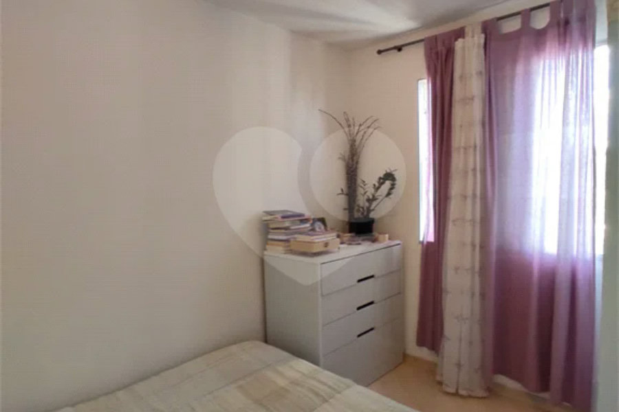 Apartamento à venda com 2 quartos em Horto, São Paulo, SP