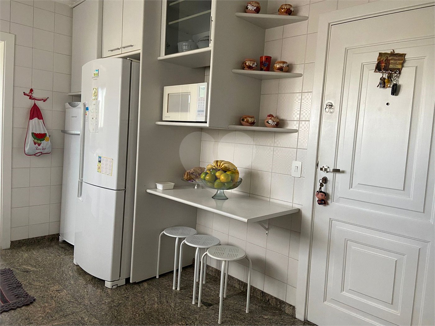 Apartamento à venda com 3 quartos, sendo 1 suíte, em Vila Paulicéia, São Paulo, SP
