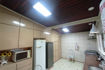 Casa à venda com 4 quartos, sendo 3 suítes,  no Centro, Itapetininga, SP