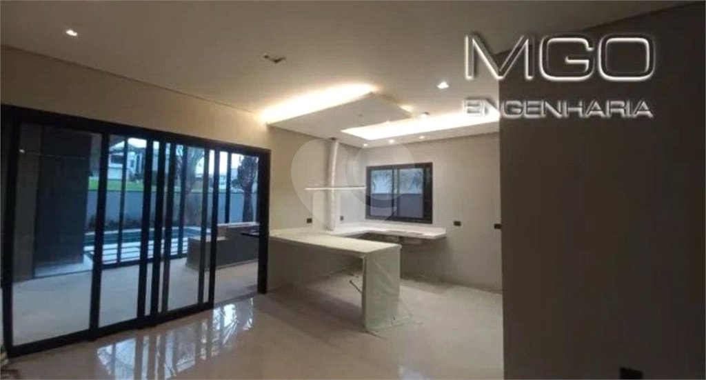 CASA NO CONDOMINIO ALPHAVILLE II COM 3 DORMITORIOS, 3 SUÍTES, 4 VAGAS, SÃO JOSÉ DOS CAMPOS/SP.