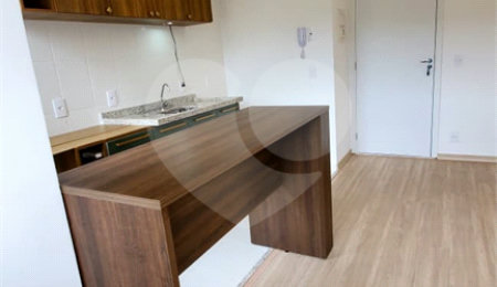 Apartamento à venda com 3 quartos, sendo 1 suíte,  em Parque Santana, Mogi das Cruzes, SP