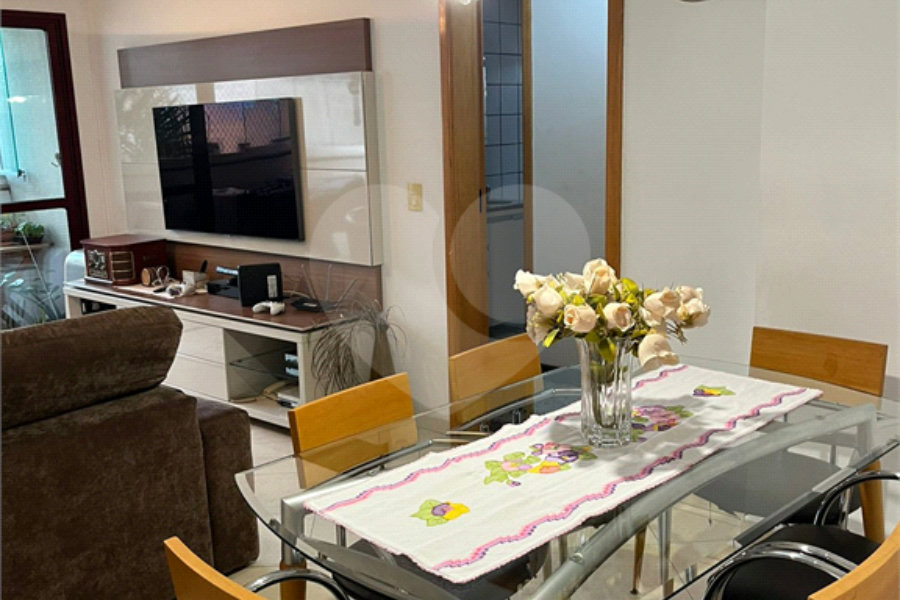 Apartamento à venda com 3 quartos, sendo 1 suíte, em Santana, São Paulo, SP