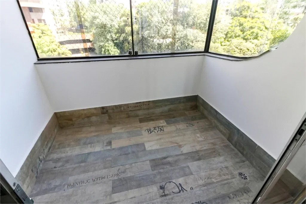 Apartamento à venda com 3 quartos, sendo 2 suítes, em Vila Andrade, São Paulo, SP