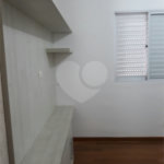 Apartamento à venda ou para alugar com 2 quartos, sendo 1 suíte, em Jardim Carambeí, São Roque, SP