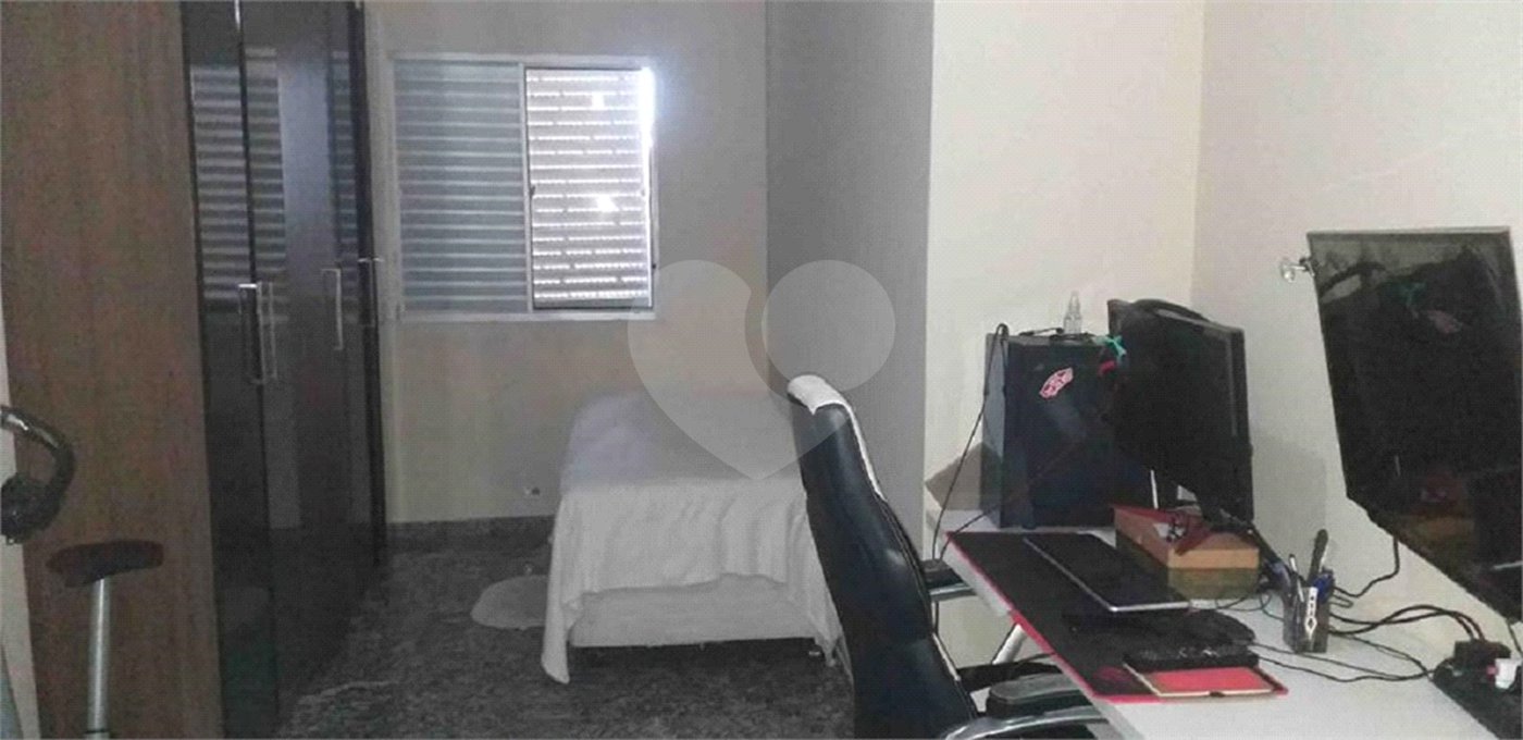 Sobrado à venda com 3 quartos em Água Fria, São Paulo, SP