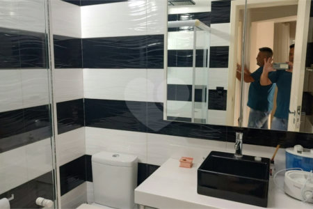 Casa à venda com 4 quartos, sendo 1 suíte, no condomínio Green View Residdence, Indaiatuba - SP