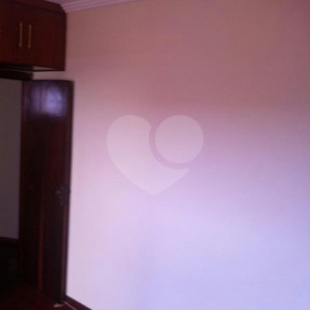 Sobrado à venda com 3 quartos, sendo 1 suíte, em Chora Menino, São Paulo, SP