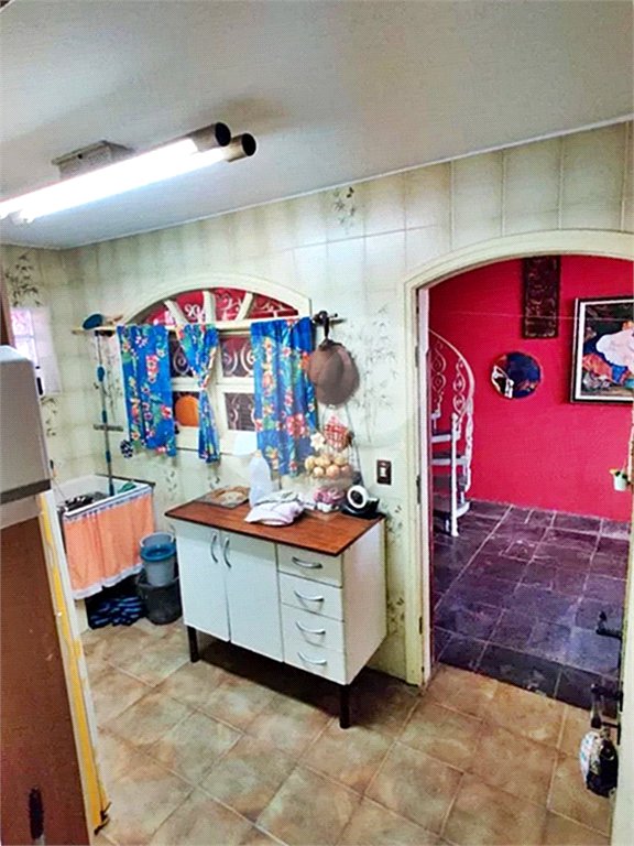 Casa à venda com 4 quartos, sendo 1 suíte, no condomínio Chacarás Bela Vista, Mairiporã - SP
