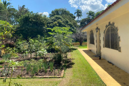 Casa à venda com 4 quartos, sendo 2 suítes,  em Dois Córregos, Piracicaba, SP