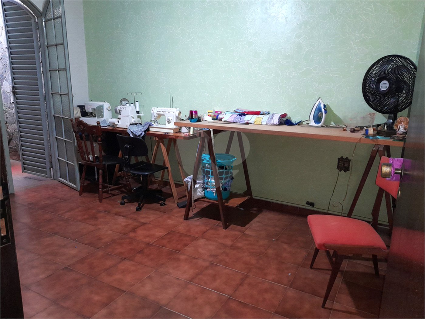 Casa à venda com 5 quartos, sendo 1 suíte,  em Jardim Anhangüera, Ribeirão Preto, SP