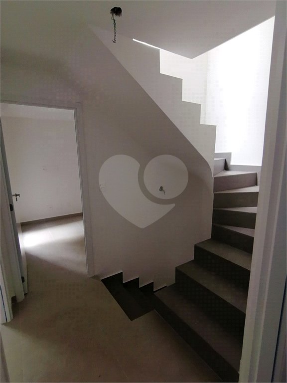 Casa à venda ou para alugar com 3 quartos, sendo 1 suíte,  no condomínio Cube Tutóia, São Paulo - SP