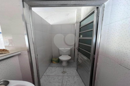 Casa à venda com 3 quartos, sendo 1 suíte,  em Vila Mazzei, São Paulo, SP