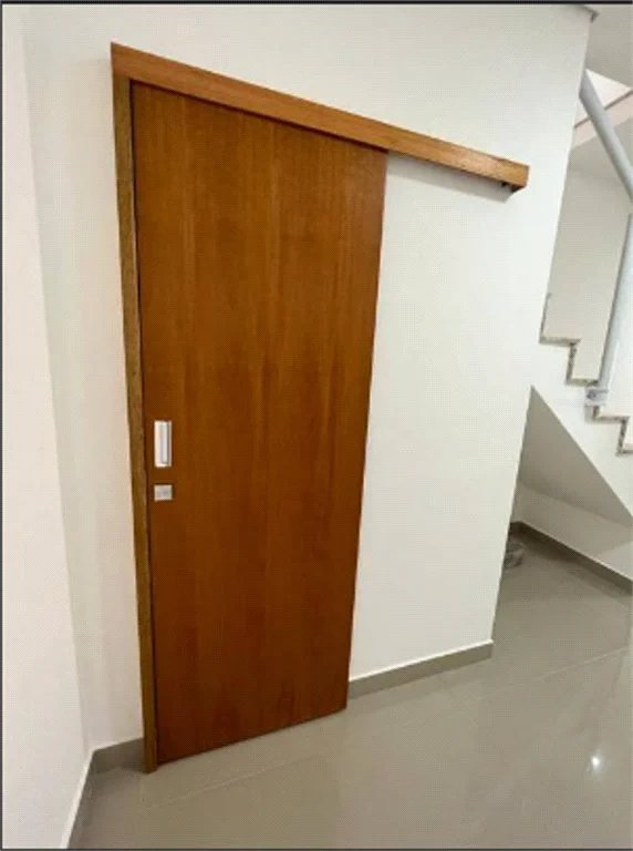 Sobrado à venda com 3 quartos, sendo 1 suíte, em Jardim Pirajussara, São Paulo, SP
