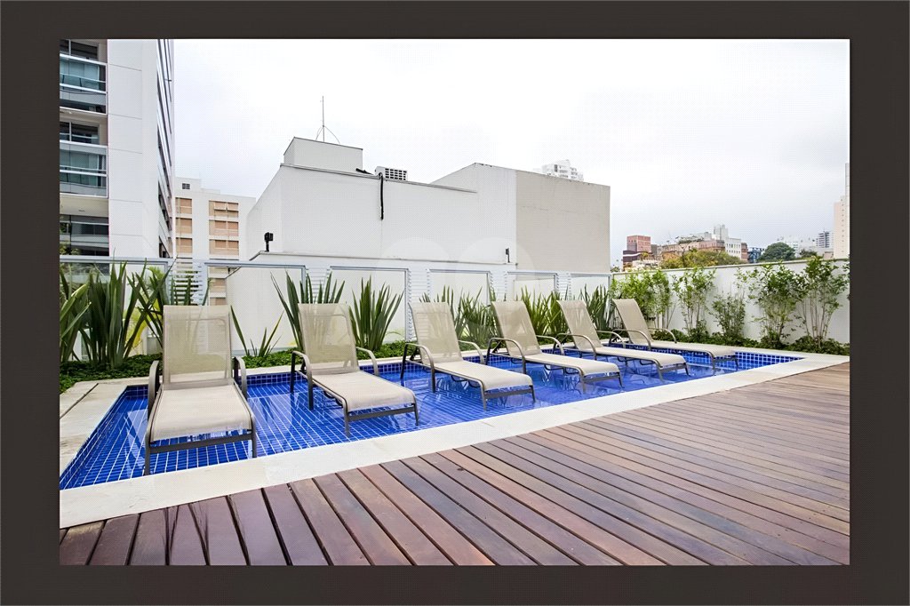 Apartamento à venda com 2 quartos, sendo 1 suíte,  em Vila Olímpia, São Paulo, SP