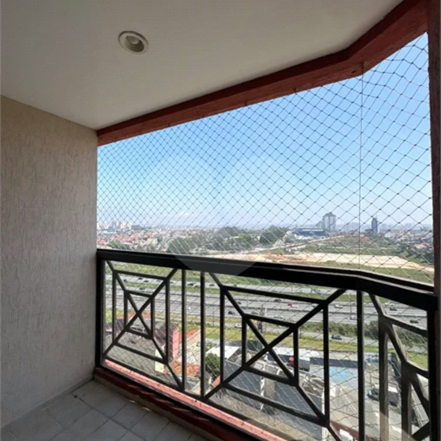 Apartamento 68m² com 3 Dormitórios, 1 Suíte e 2 Vagas na Vila Euclides