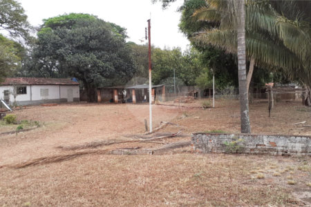 Chácara á venda no Vale Santa Felicidade
