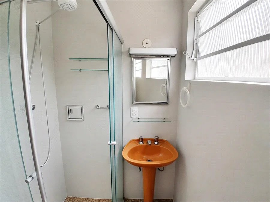 Sobrado à venda com 4 quartos, sendo 2 suítes, em Butantã, São Paulo, SP