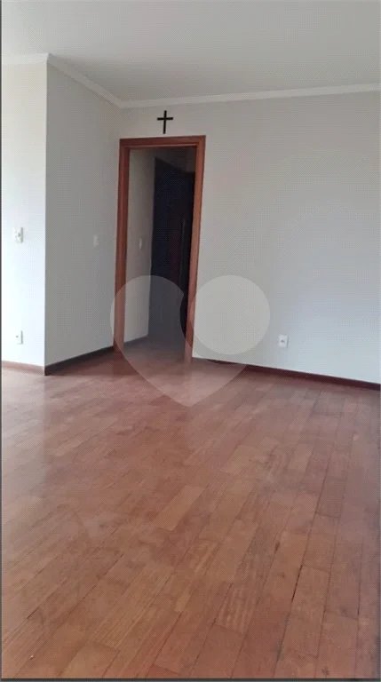 Apartamento à venda no Edifício Cabreúva no Bairro Alto em Piracicaba - SP.