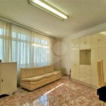 Sobrado à venda 241m² na Vila Mariana 04 dormitórios, 01 suíte e 03 vagas.