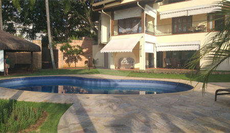 Casa à venda com 5 quartos, sendo 2 suítes,  no condomínio Vinhas da Vista Alegre - Lado Sede, Vinhedo - SP