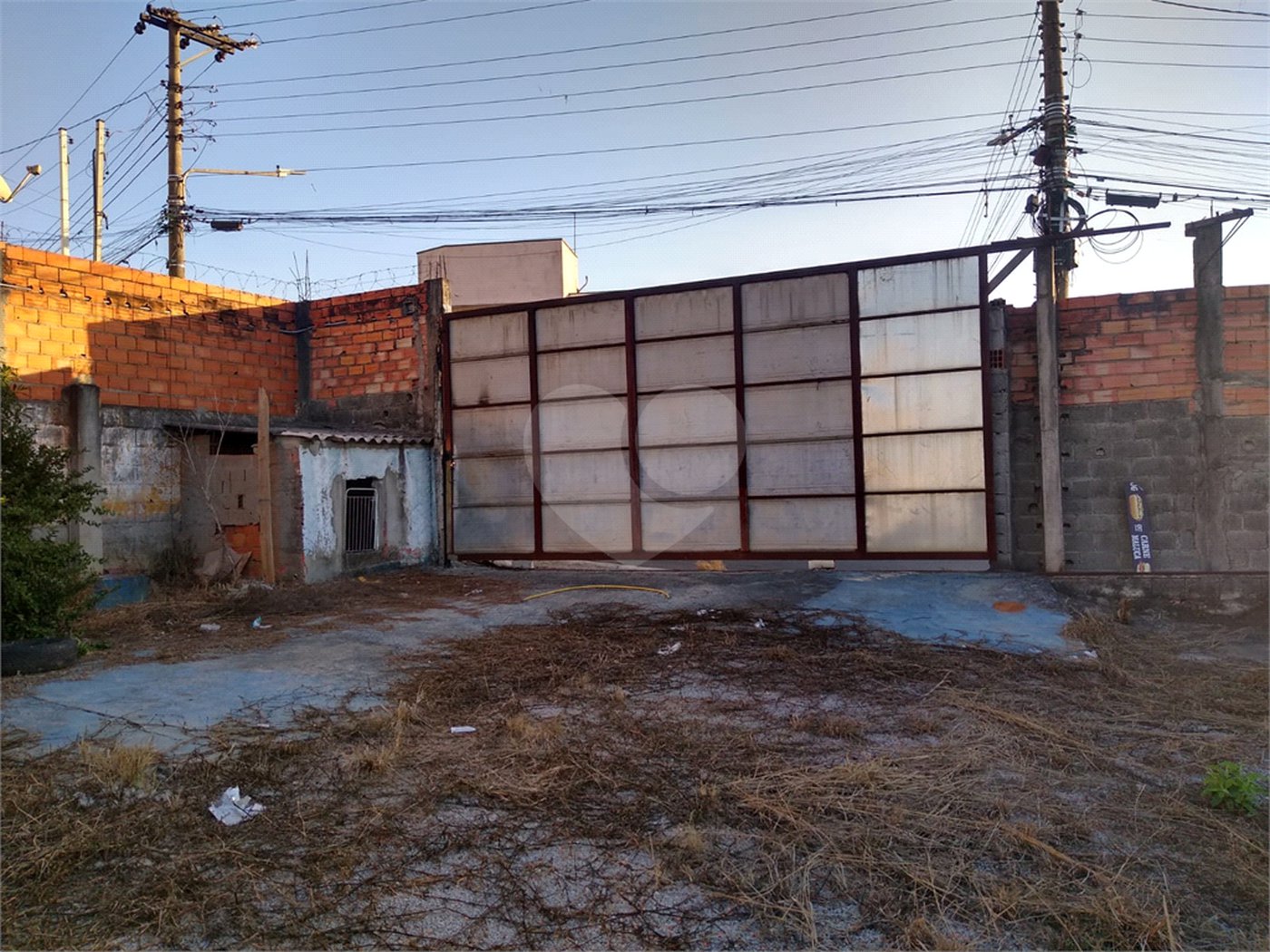 Terreno à venda em Vila Romanópolis, Ferraz de Vasconcelos, SP