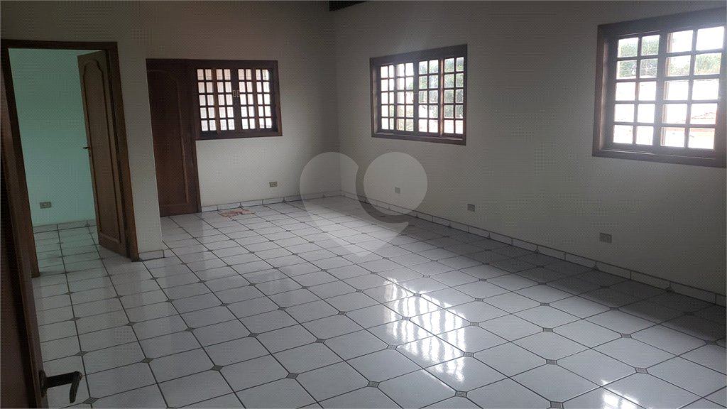 Sobrado à venda ou para alugar com 4 quartos, sendo 2 suítes, em Vila Congonhas, São Paulo, SP