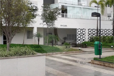 Apartamento à venda com 3 quartos, sendo 1 suíte,  em Jardim Vazani, São Paulo, SP